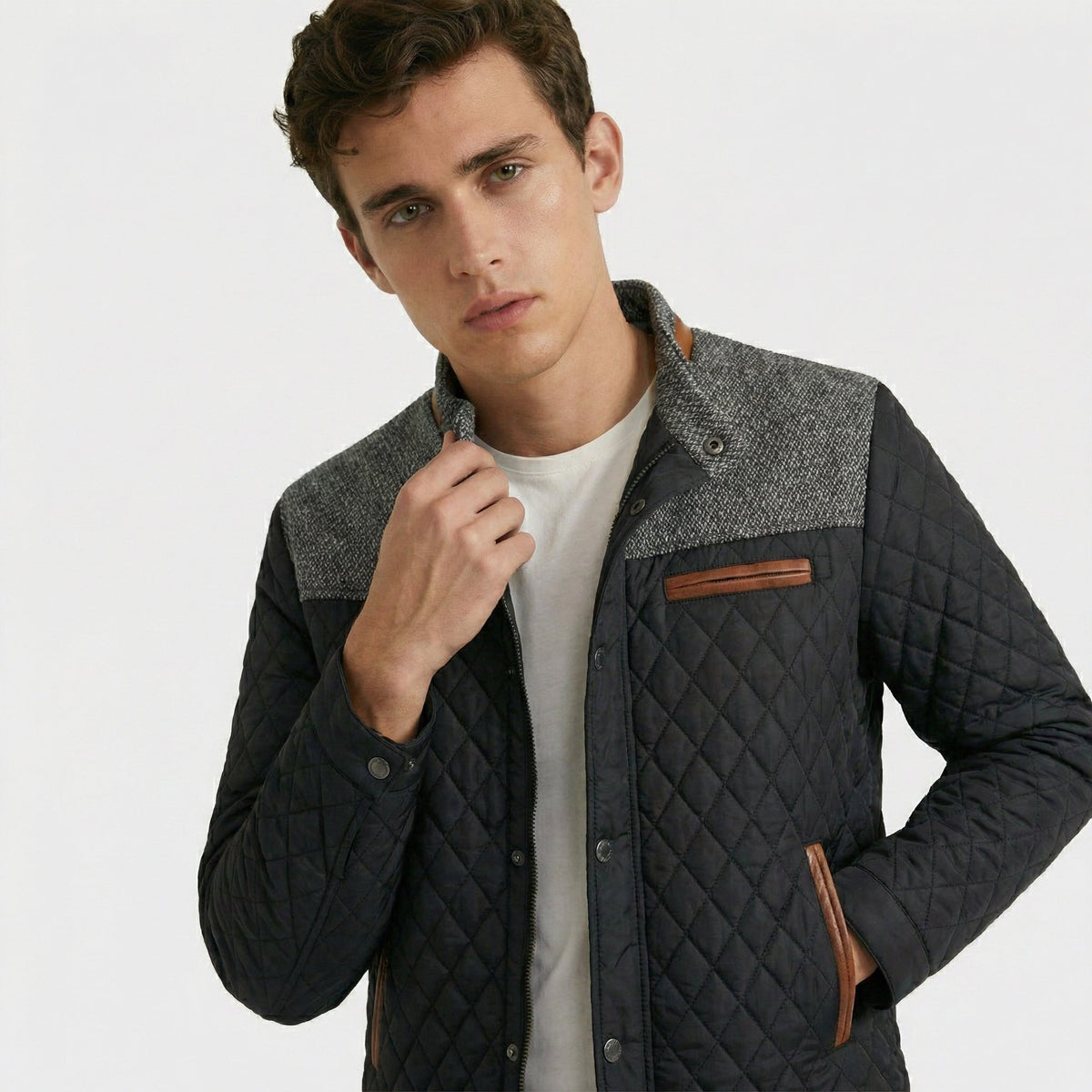 Andrés | Cappotto Charter